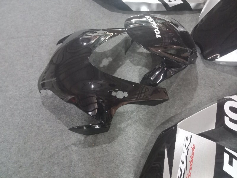 Honda CBR1000RR Fairing Kit 02