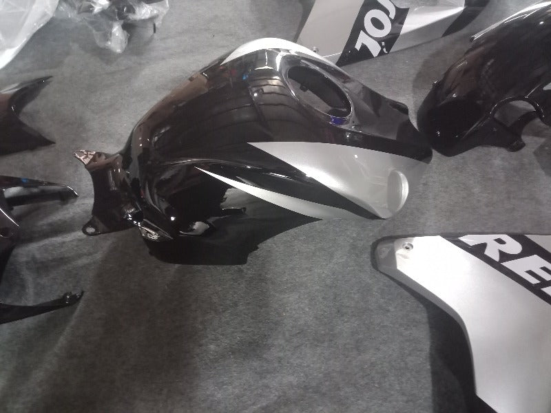 Honda CBR1000RR Fairing Kit 04