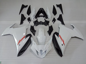 Elevate Your Yamaha R1 2002 & 2003 with a Premium Gloss Fairing Kit