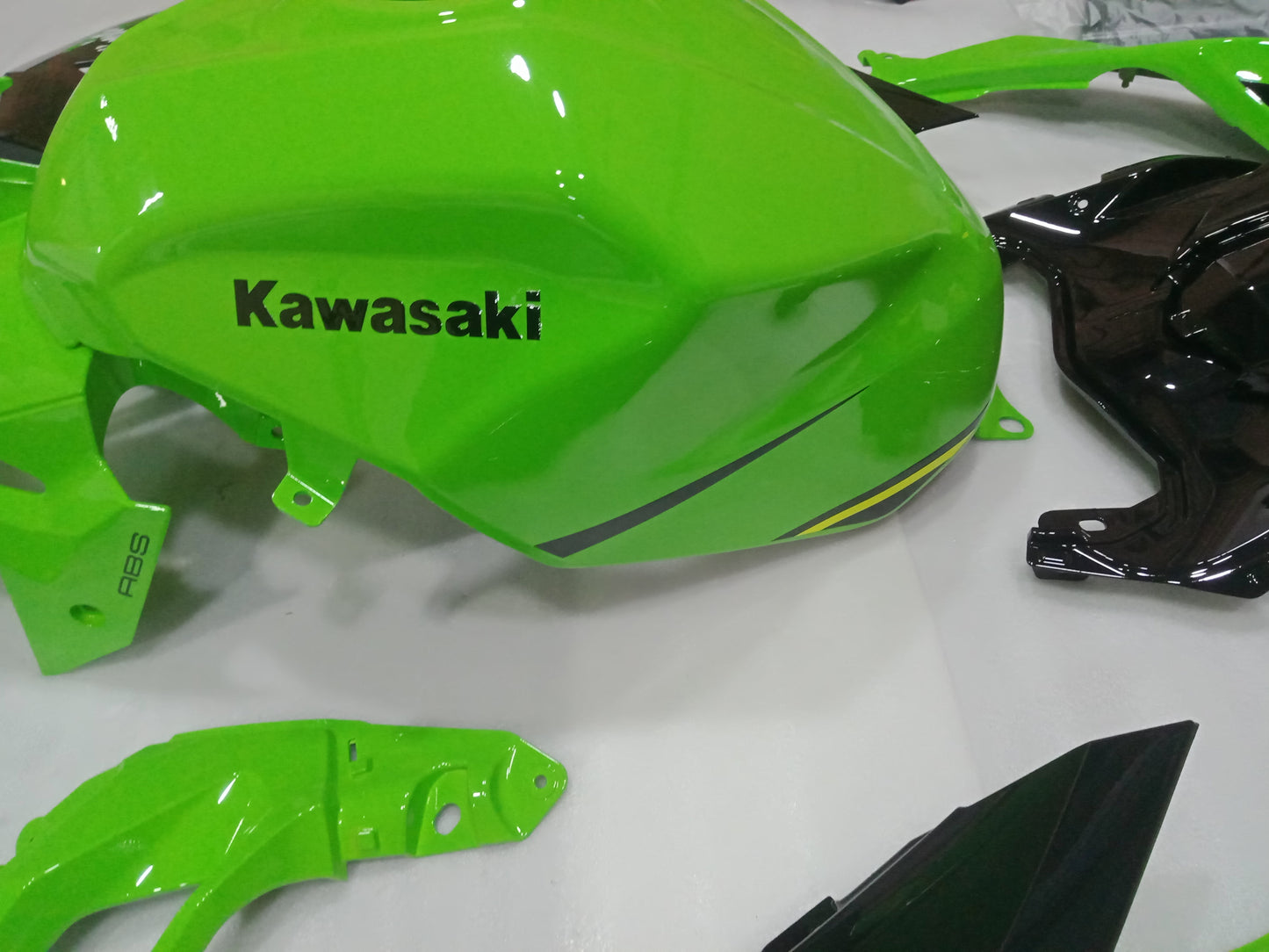 ---AUSTOCKING---Kawasaki Ninja 400 KRT Edition Fairing Kit Tank Cover and Cowl