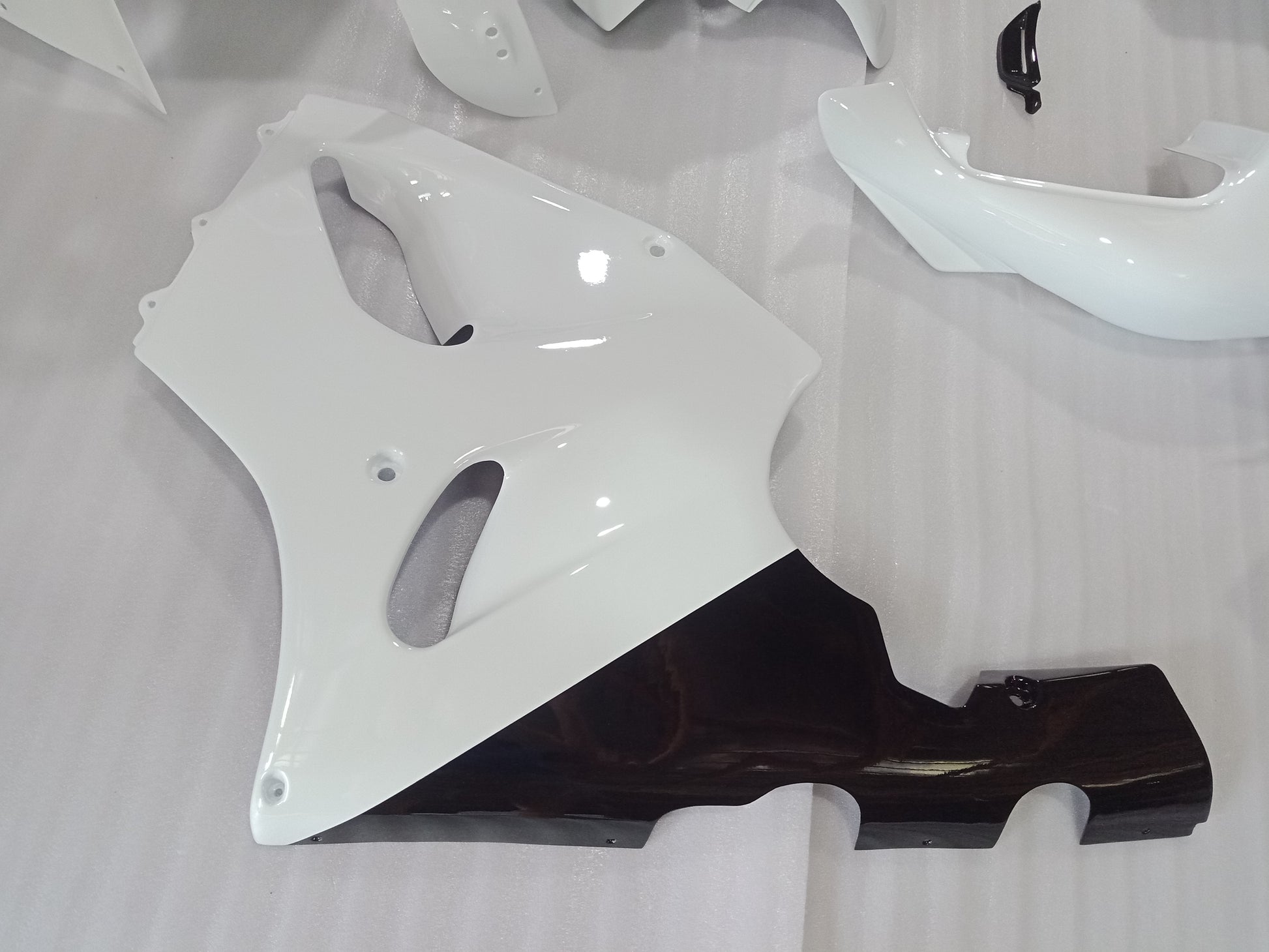 2003 Kawasaki ZX7R Fairing Kit 04