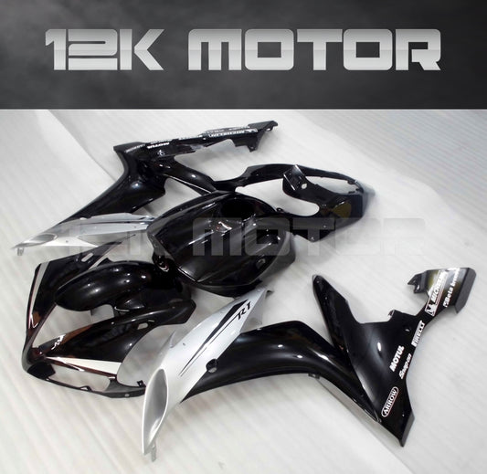2004 - 2006 Yamaha YZF R1 Fairing 01