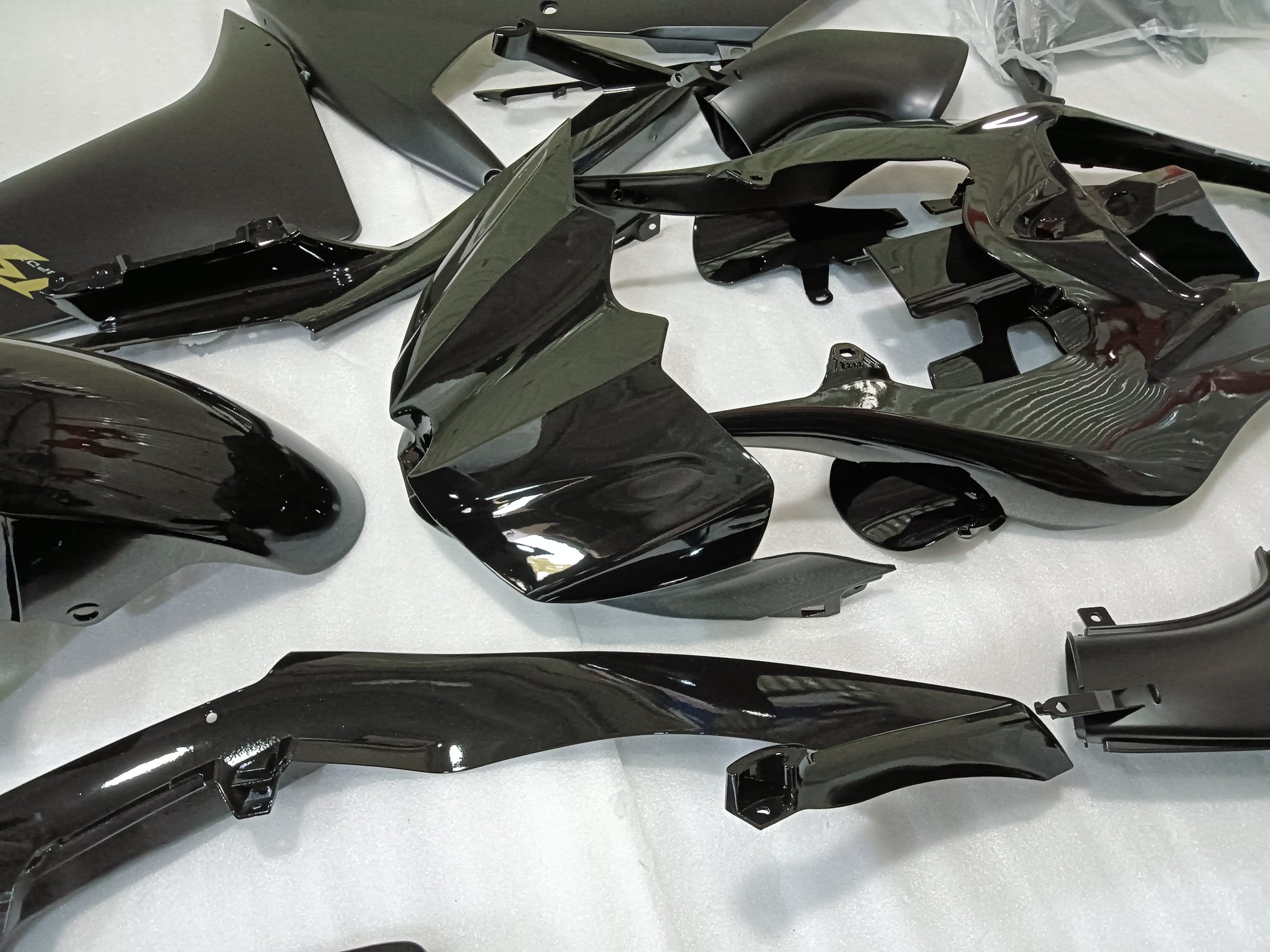 2007 - 2008 Yamaha R1 Fairing Kit 04