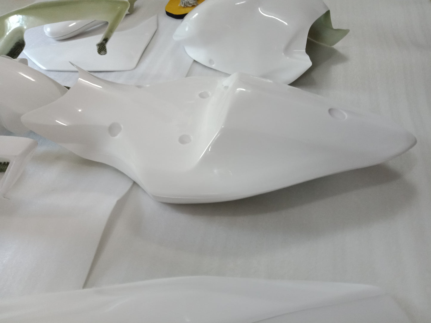 2007 - 2008 Yamaha R1 Fiberglass Race Fairing 06