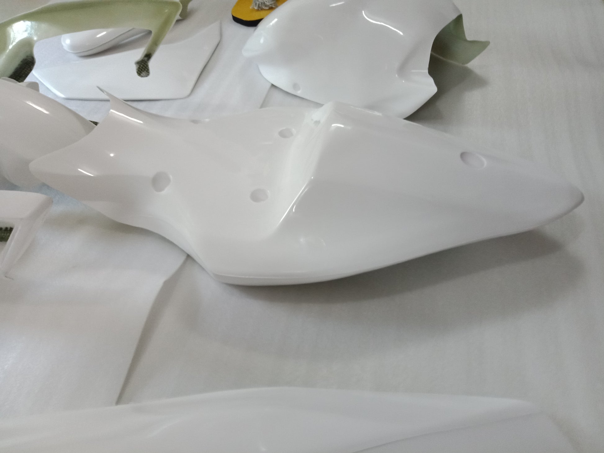 2007 - 2008 Yamaha R1 Fiberglass Race Fairing 06