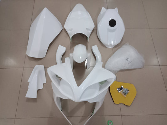 2009 - 2014 Yamaha R1 Fiberglass Fairing 01