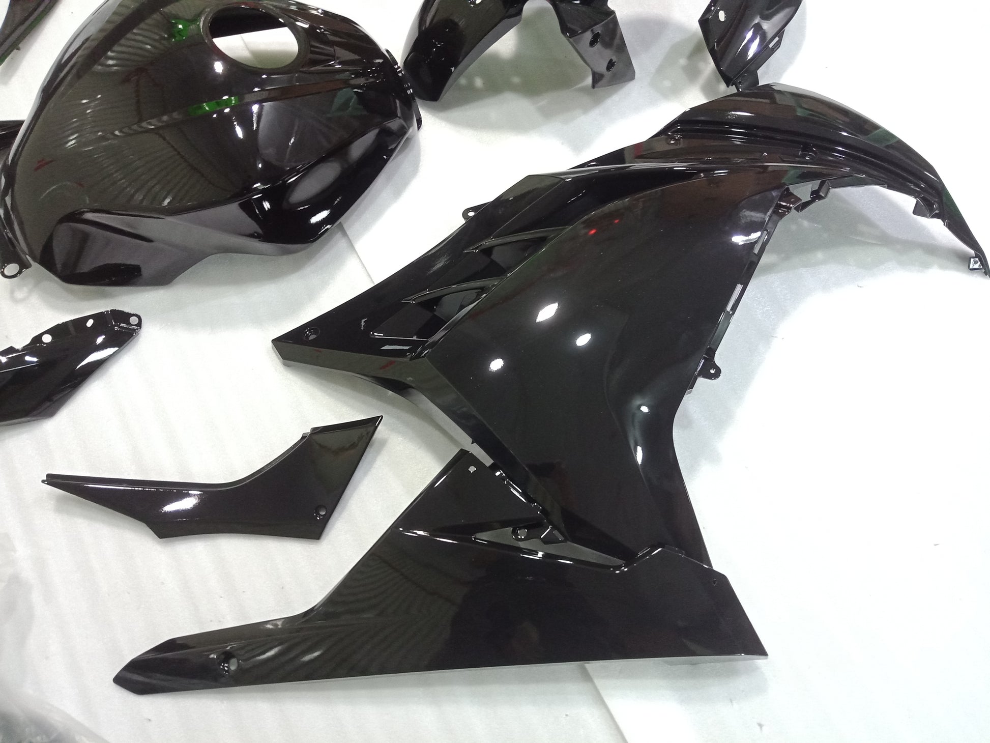 2017 Kawasaki Ninja 300 Black Fairing 04