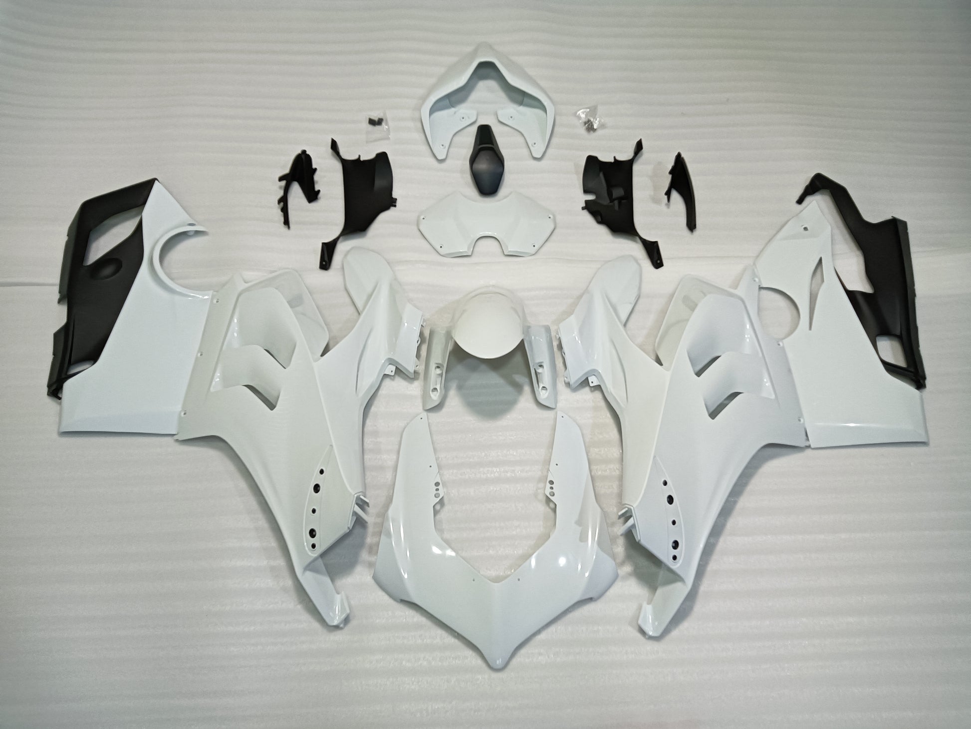 2020 - 2022 Ducati Panigale V4S Fairing 02