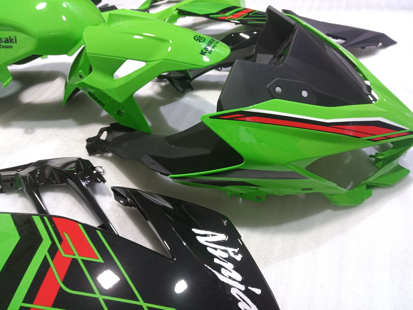 GREEN DESIGN FAIRING KIT FOR KAWASAKI Ninja 400 NINJA400 2023