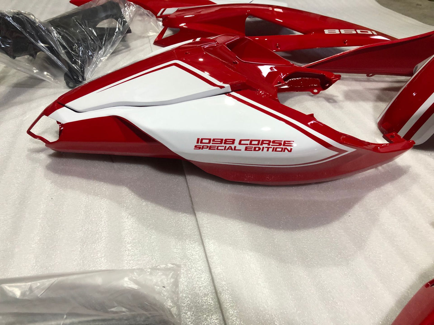 ---AU STOCKING--- Red Fairing Kit for Ducati 848 1098 1198