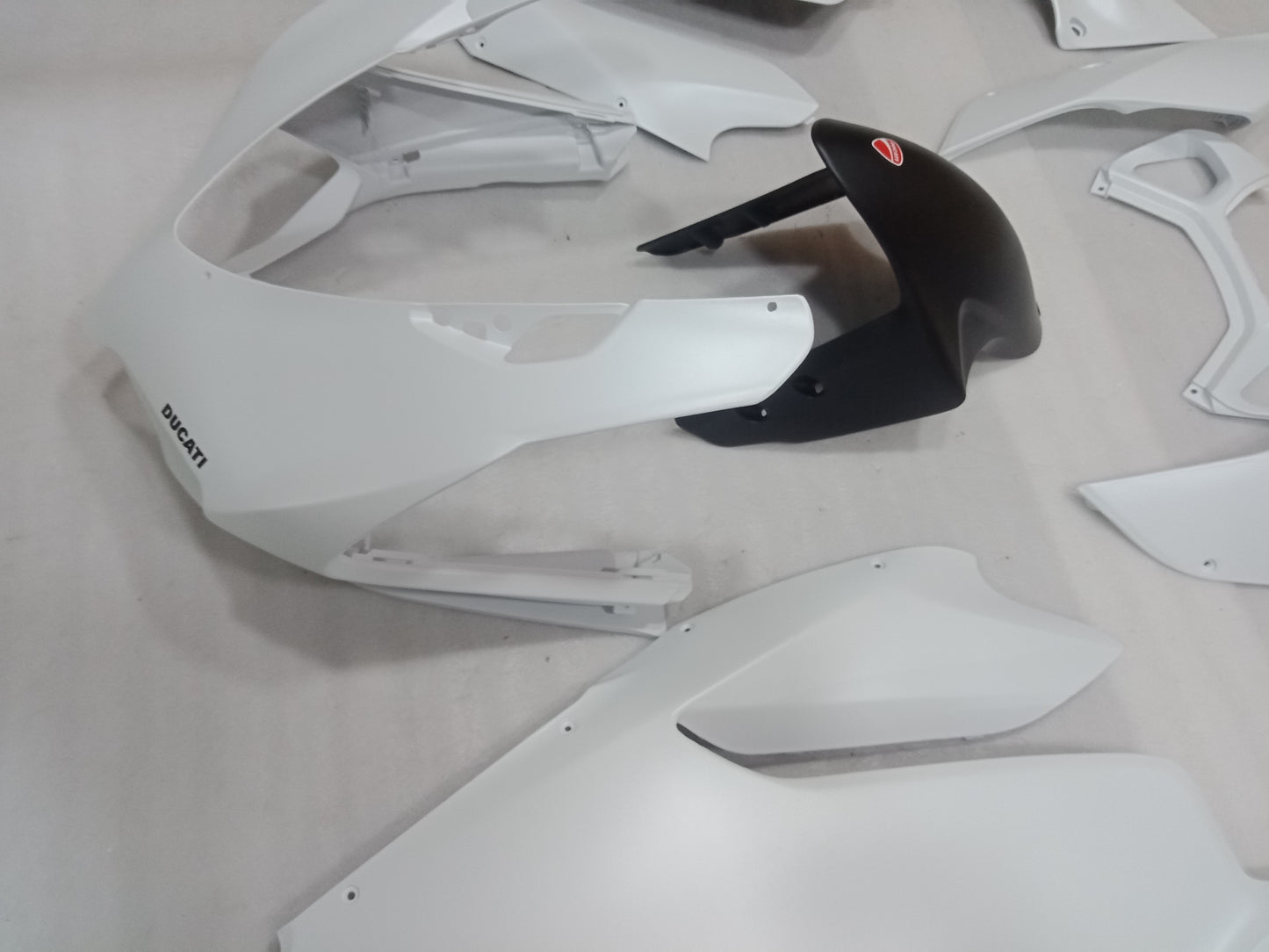 ---AU STOCKING--- Pearl White Fairing Kit for Ducati 899 1199