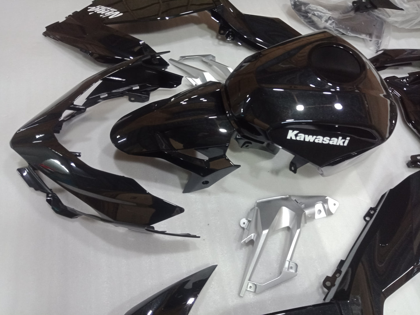 ---AUSTOCKING---Fit Kawasaki Ninja 400 Ninja400 Black Fairing Kit With Tank Cover and Cowl