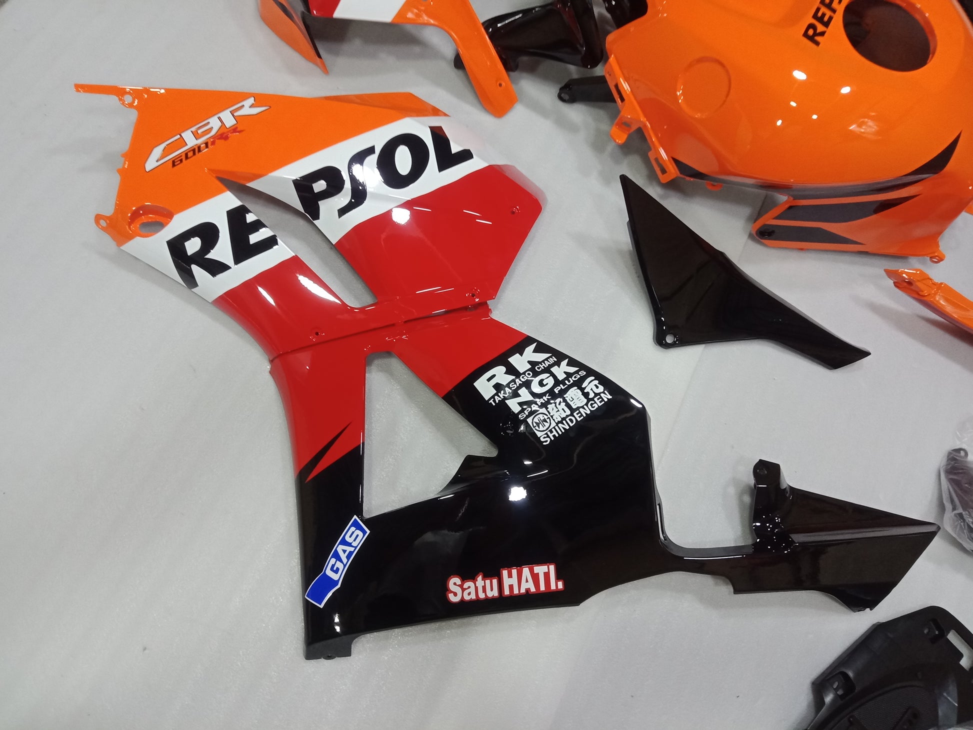 ---AU STOCKING---Repsol Fairing Kit For Honda CBR600RR 2013 - 2023 With Cowl