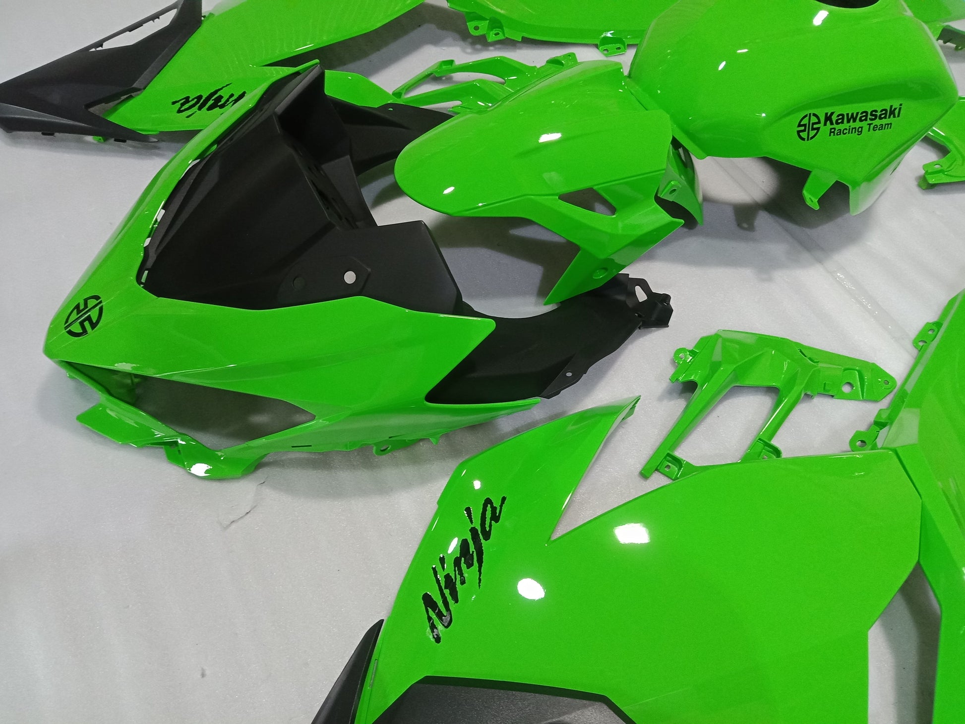 All Green Fairing For Kawasaki Ninja 400 Fairing 06