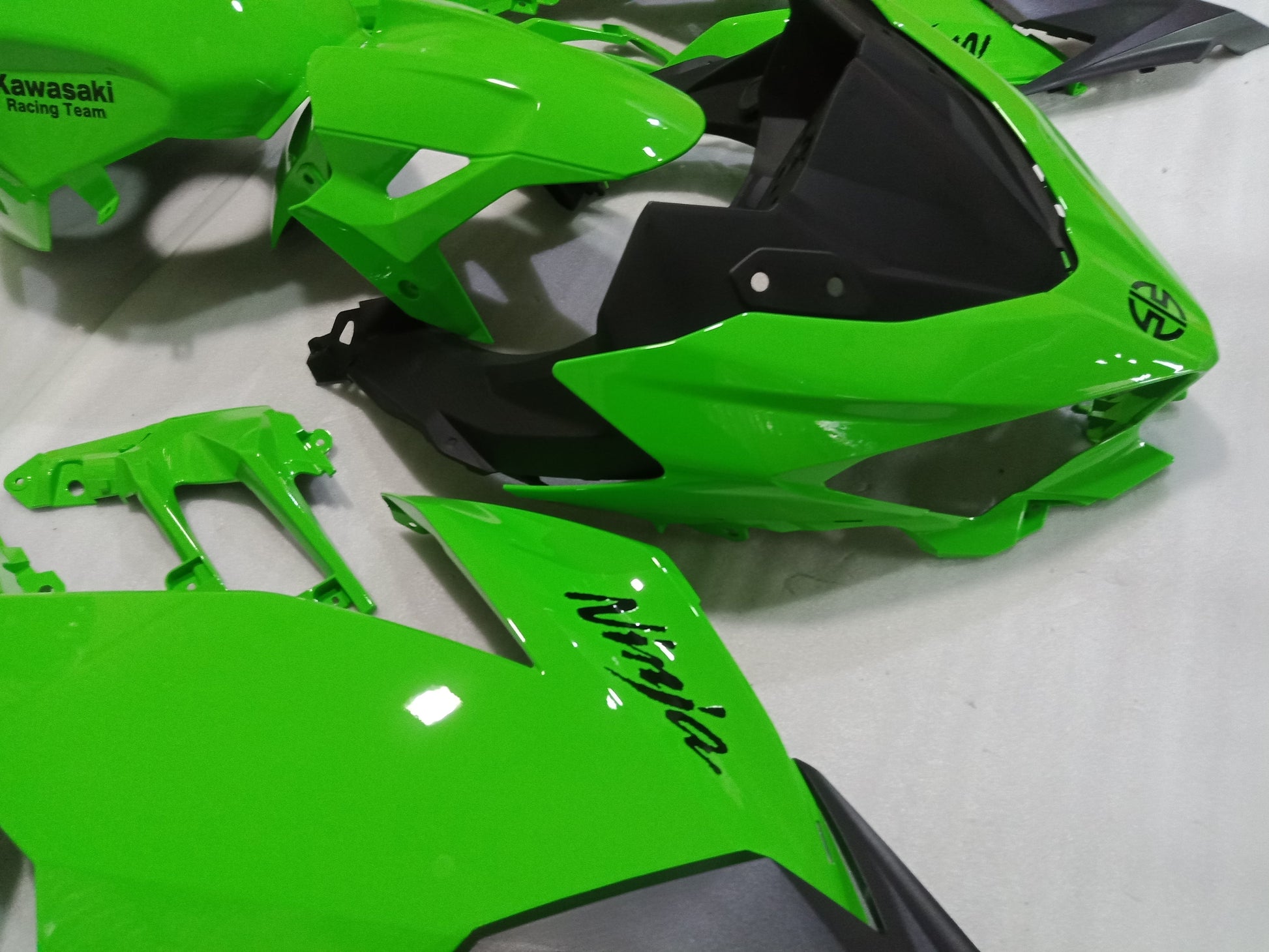 All Green Fairing For Kawasaki Ninja 400 Fairing 03