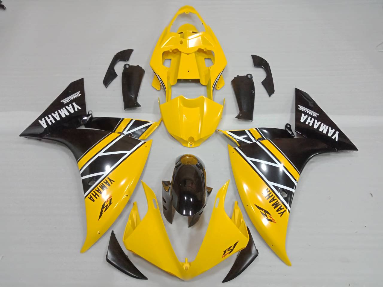Anniversary Yellow Fairing For Yamaha YZF R1 Fairing 01
