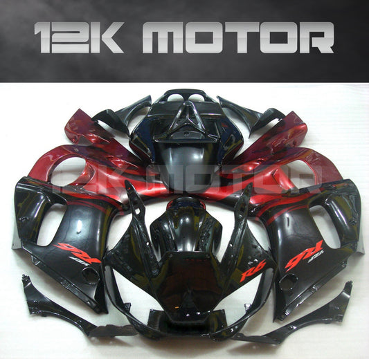 Black and red fairing Yamaha YZF R6 01