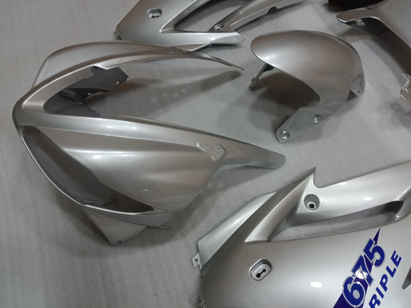 Triumph Daytona 675 Fairing Kit 2009-2012 Silver Blue