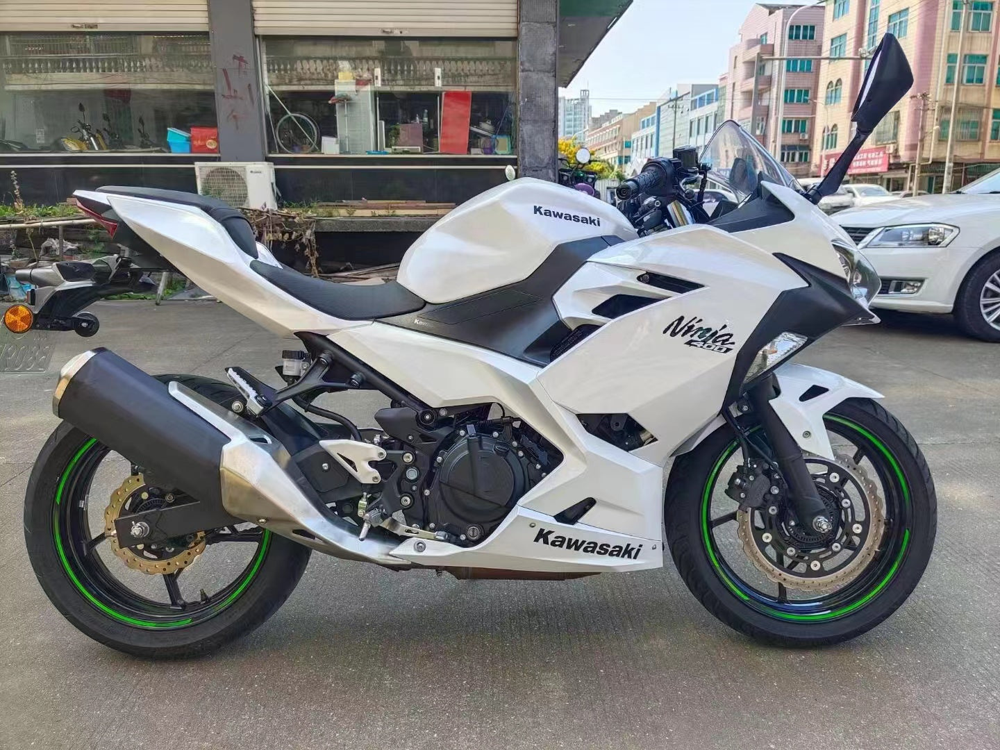 White Fairing Kit For Kawasaki Ninja 400 Fairing 07