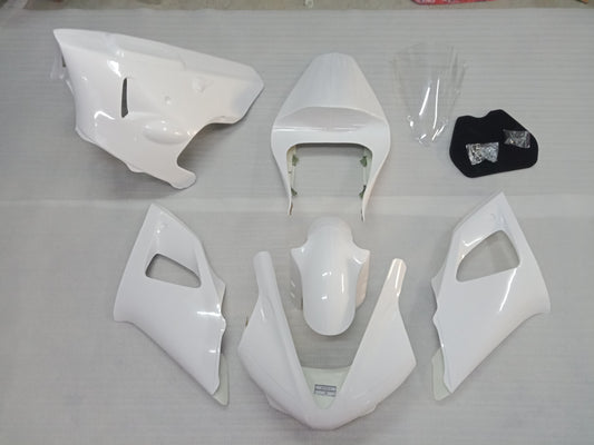 Yamaha R1 Fiberglass Race Fairing 01