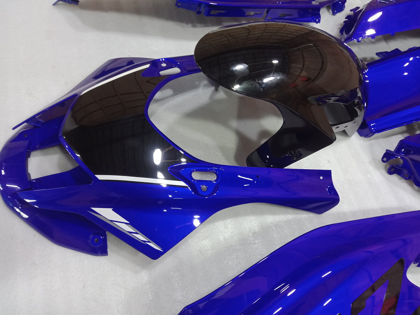 ---AU STOCKING--- Blue and Black Fairing Kit For Yamaha R7 2021+
