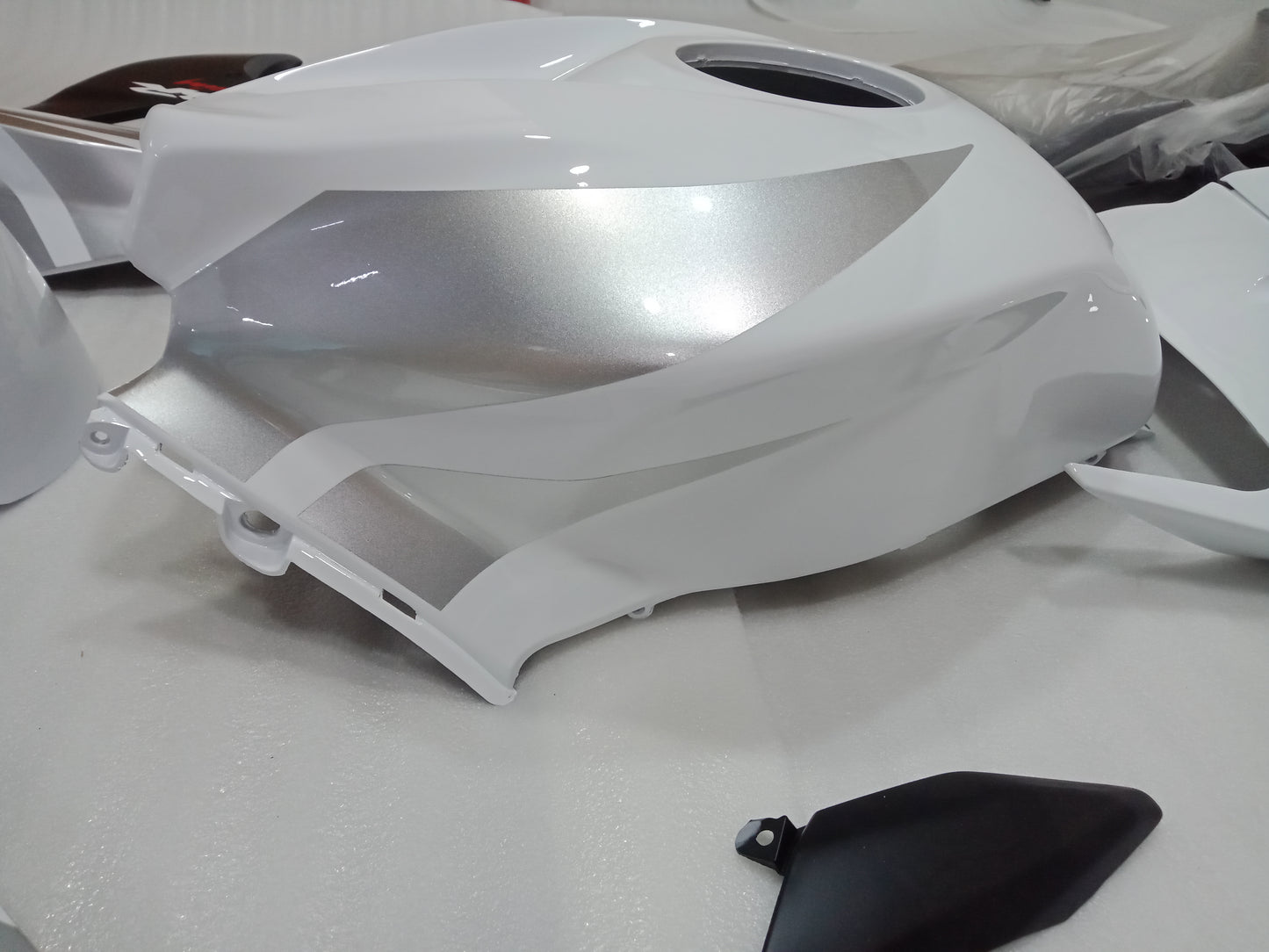 ---AU STOCKING---White Silver Fairing Kit For Honda CBR600RR 2007 2008