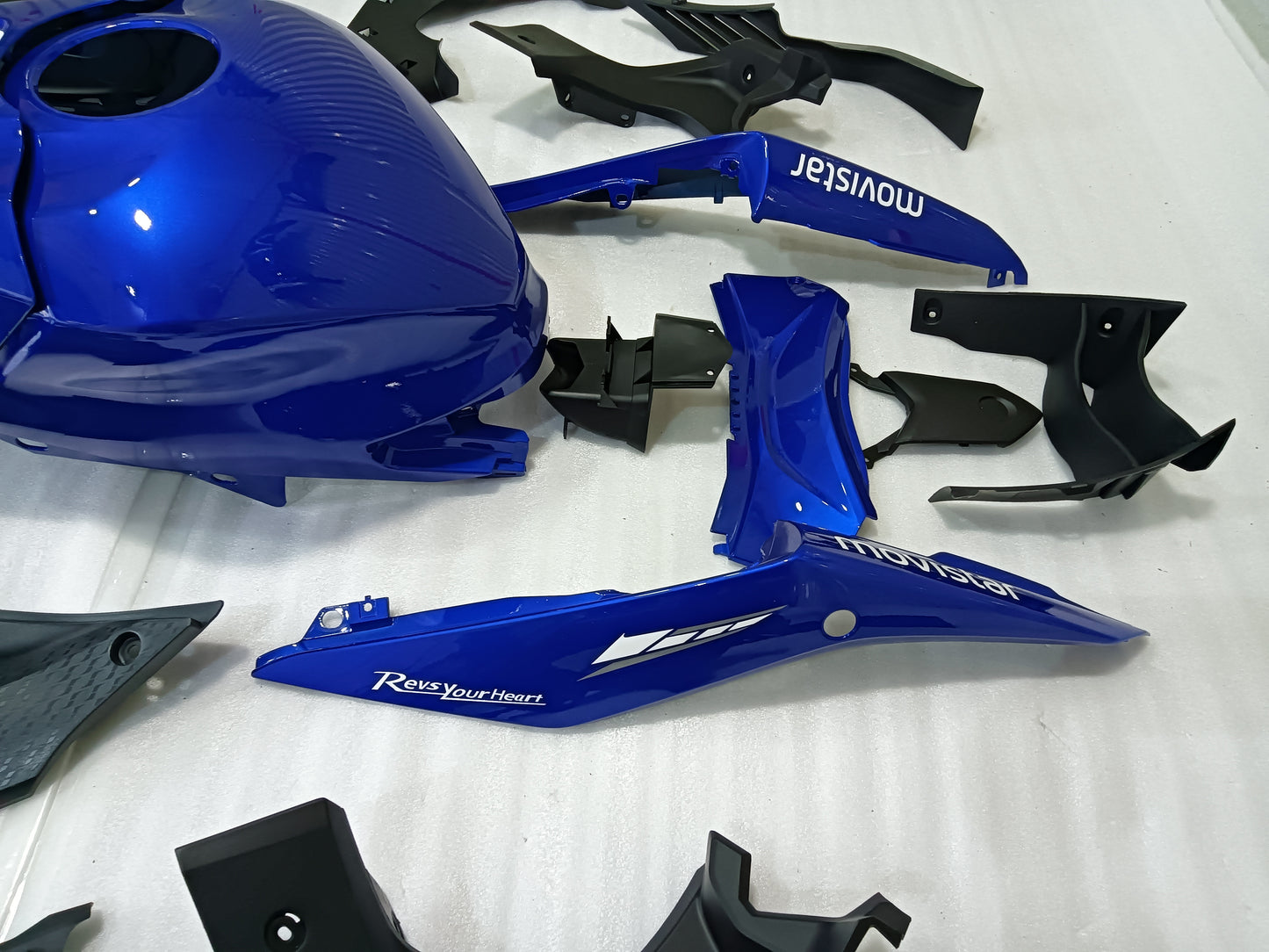 monster fairing design Yamaha R3 Fairings 01