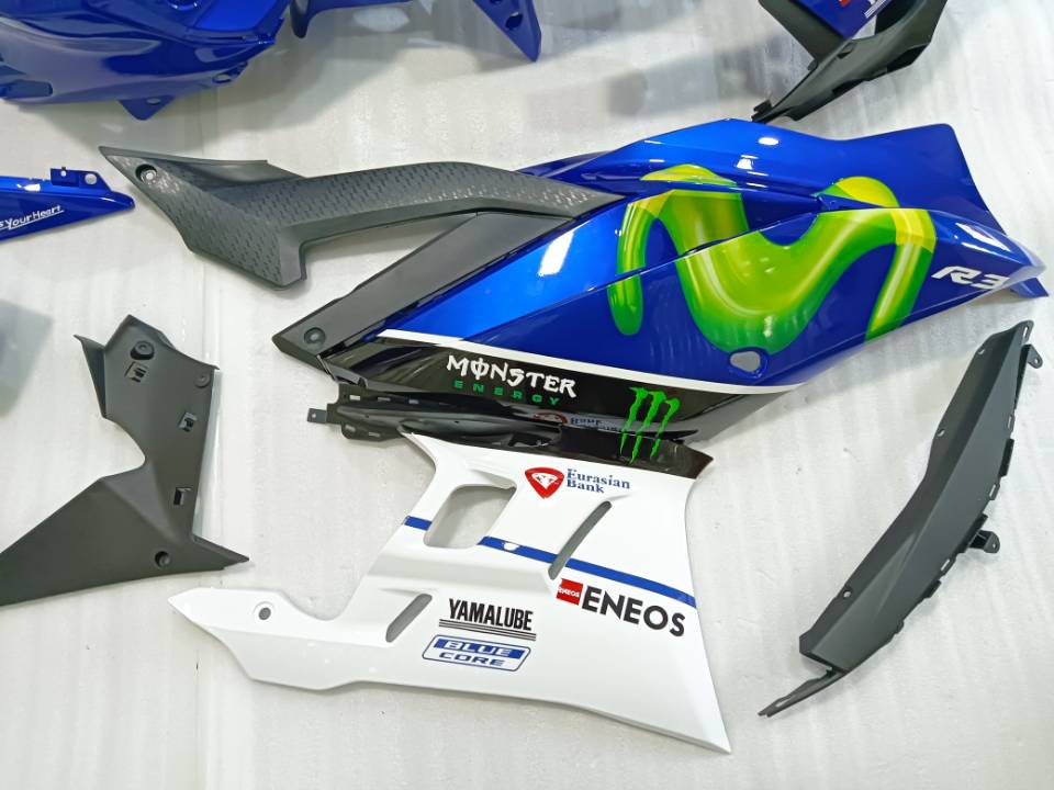 monster fairing design Yamaha R3 Fairings 02