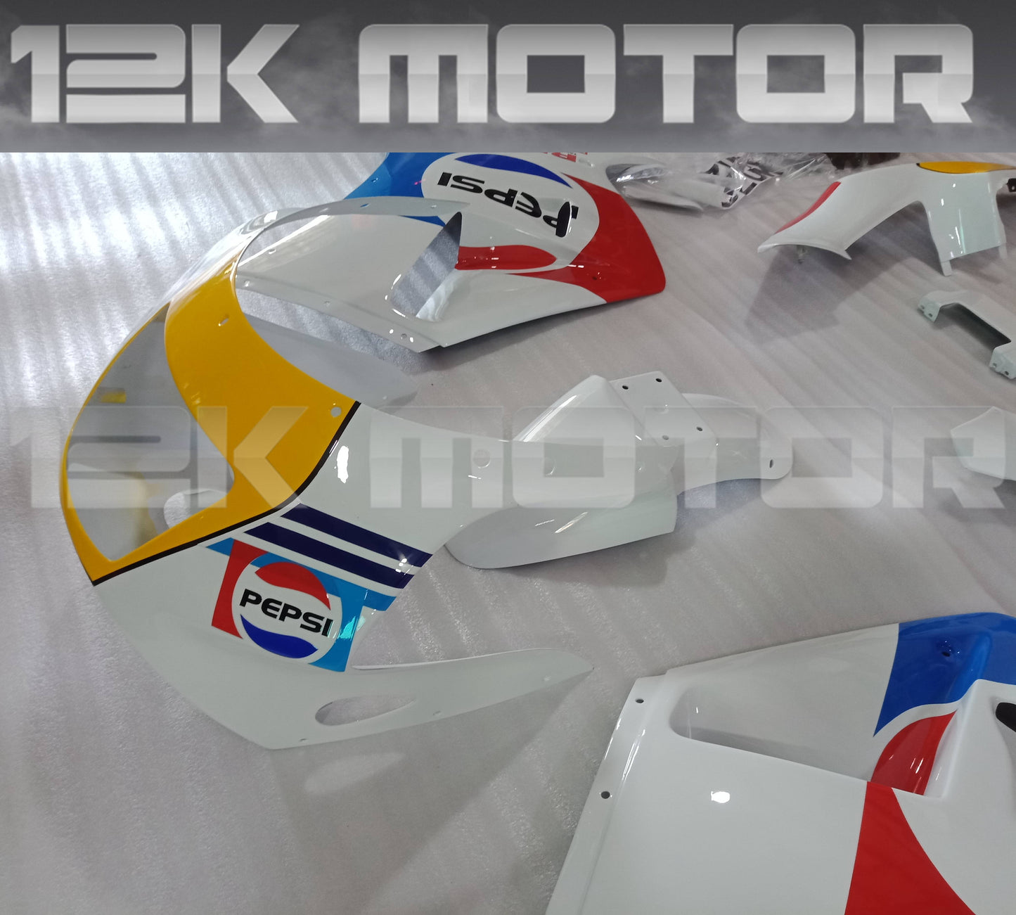 SUZUKI RGV250 VJ21 1998 1999 Fairing Pepsi