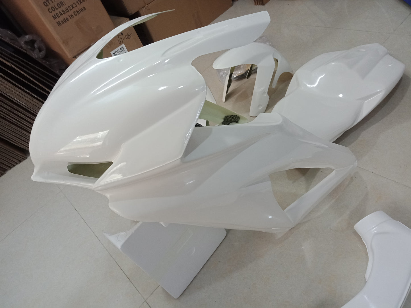 Unpainted Suzuki GSXR600 GSXR750 2006 2007 Fiberglass Race Fairing Track Fairing