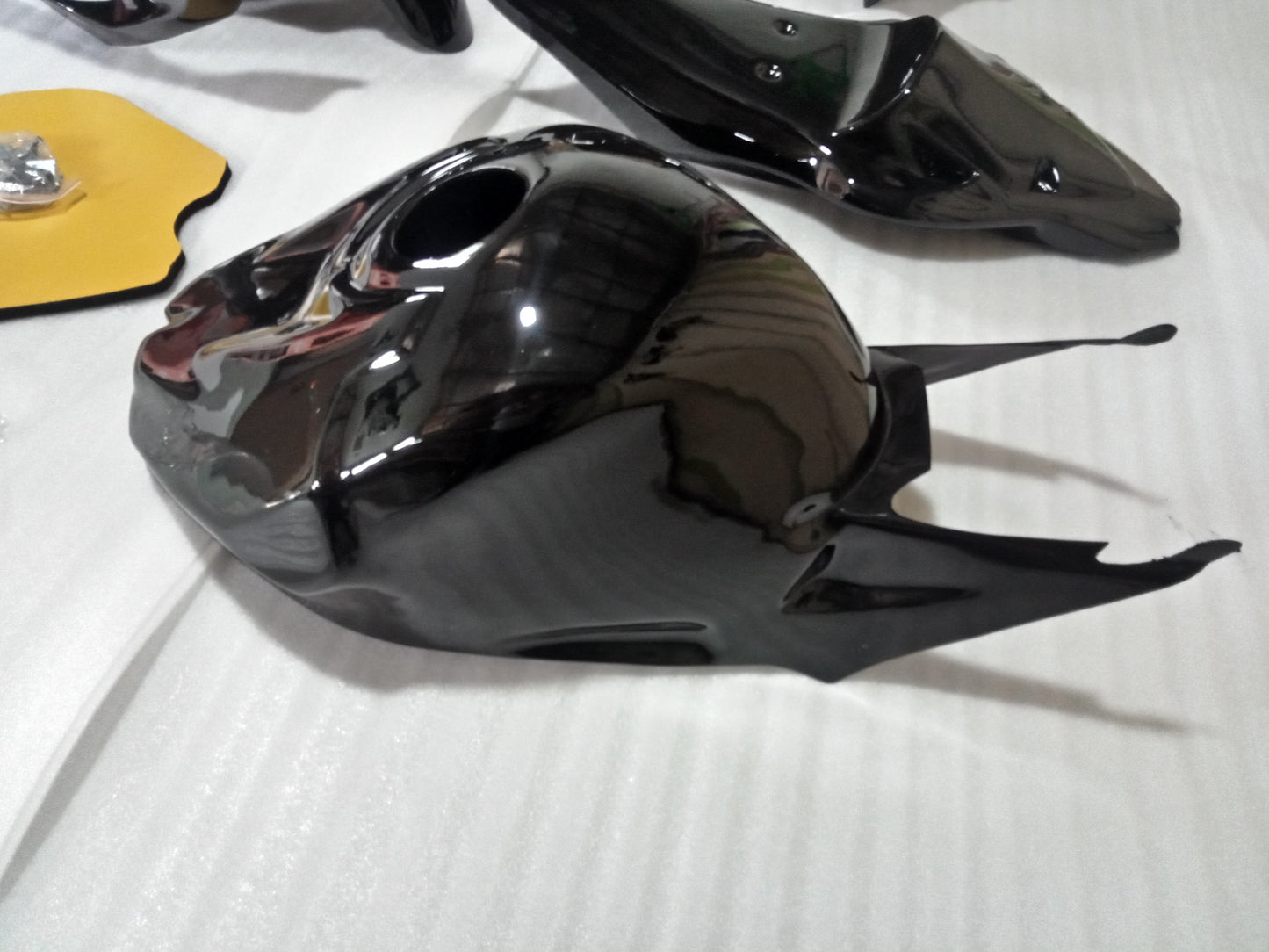 BMW S1000RR Black Race Fairing Kit Fiberglass 2009 2010 2011