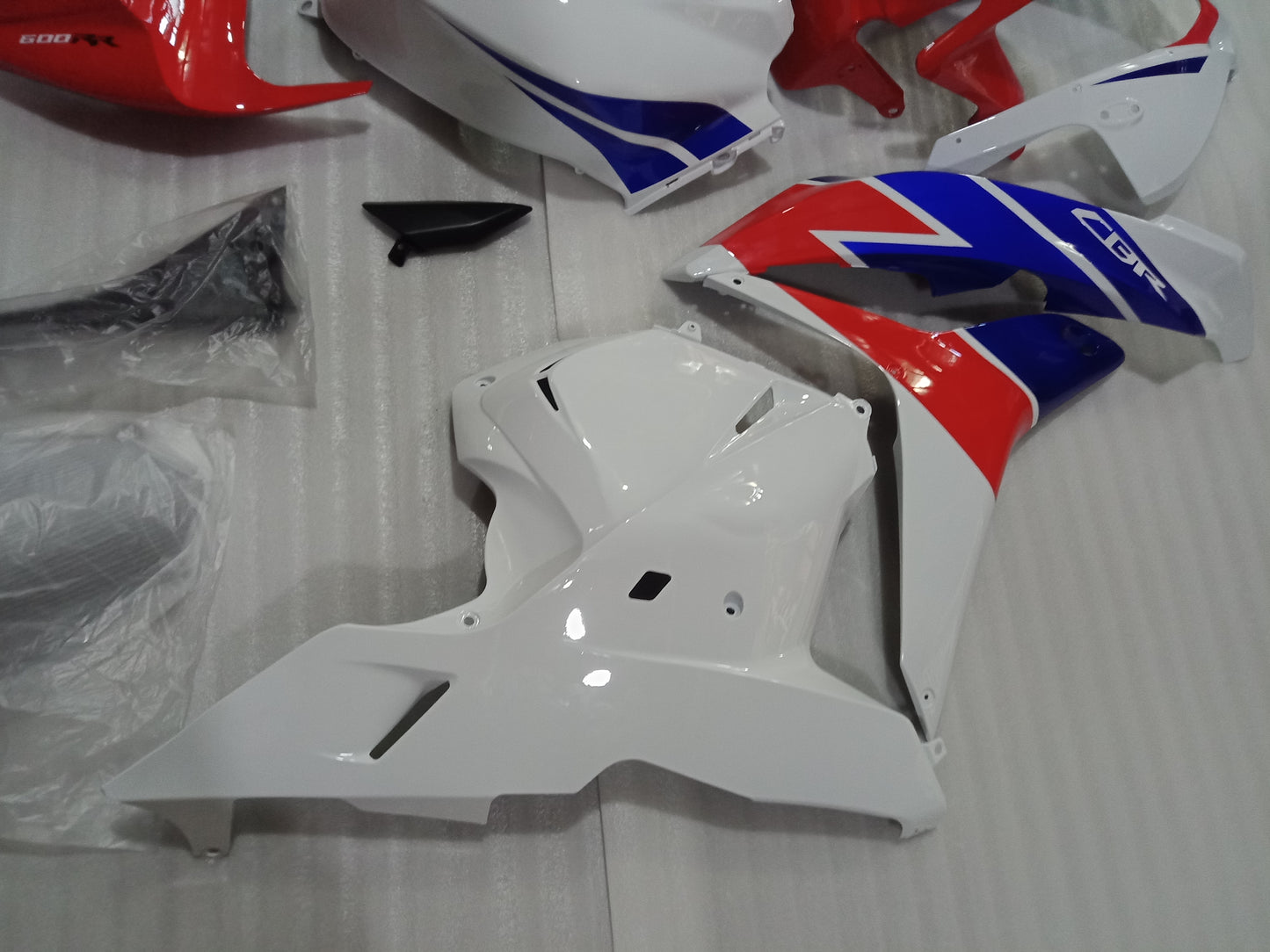 ---AU STOCKING---Tri-Color Fairing Kit For Honda CBR600RR 2009 2010 2011 2012