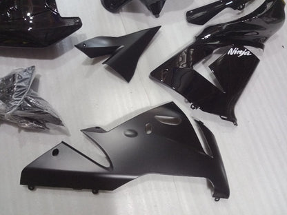 Kawasaki ZX10R Fairing Kit 04