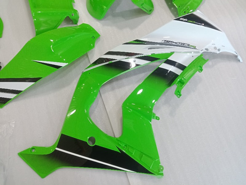 Kawasaki ZX10R fairings green - 02